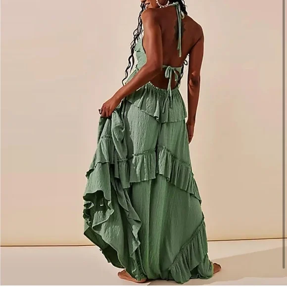 Amazon Green Backless Women Dress - Picture 4 of 7